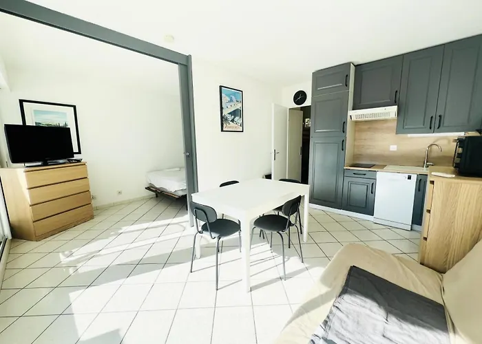 Port Vincent - Dans Avec Piscine Mae-1114 Διαμέρισμα *