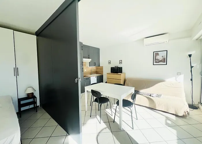 Port Vincent - Dans Avec Piscine Mae-1114 Διαμέρισμα